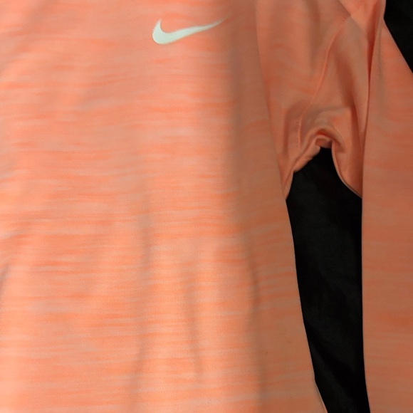 Nike Coral Toddler Outfit - Picture 5 of 10